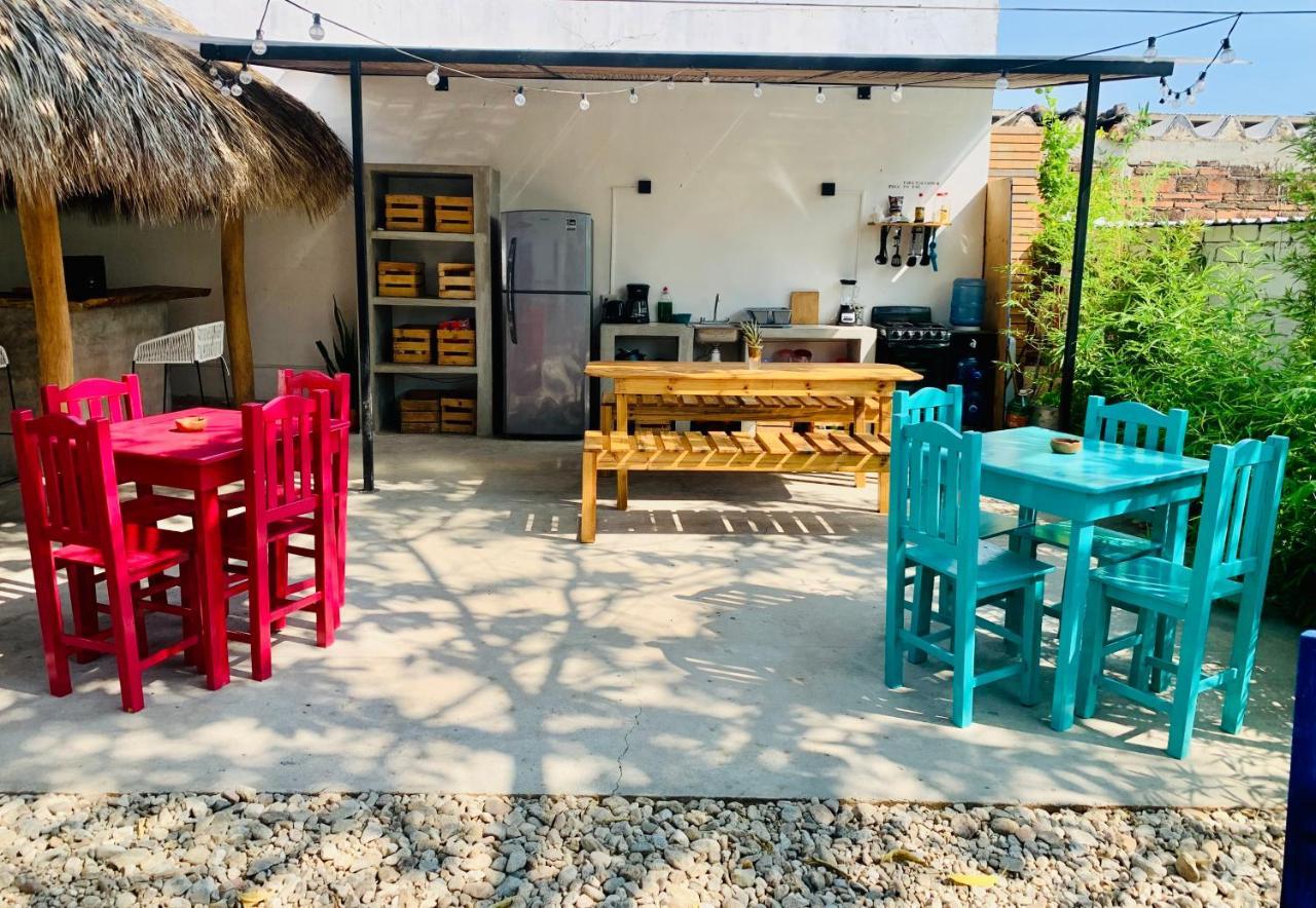 Colorada House Hostel Puerto Escondido  Ngoại thất bức ảnh